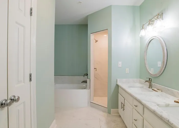 Hotel Riviera Dunes 403 Gulfside By Pkrm Pensacola